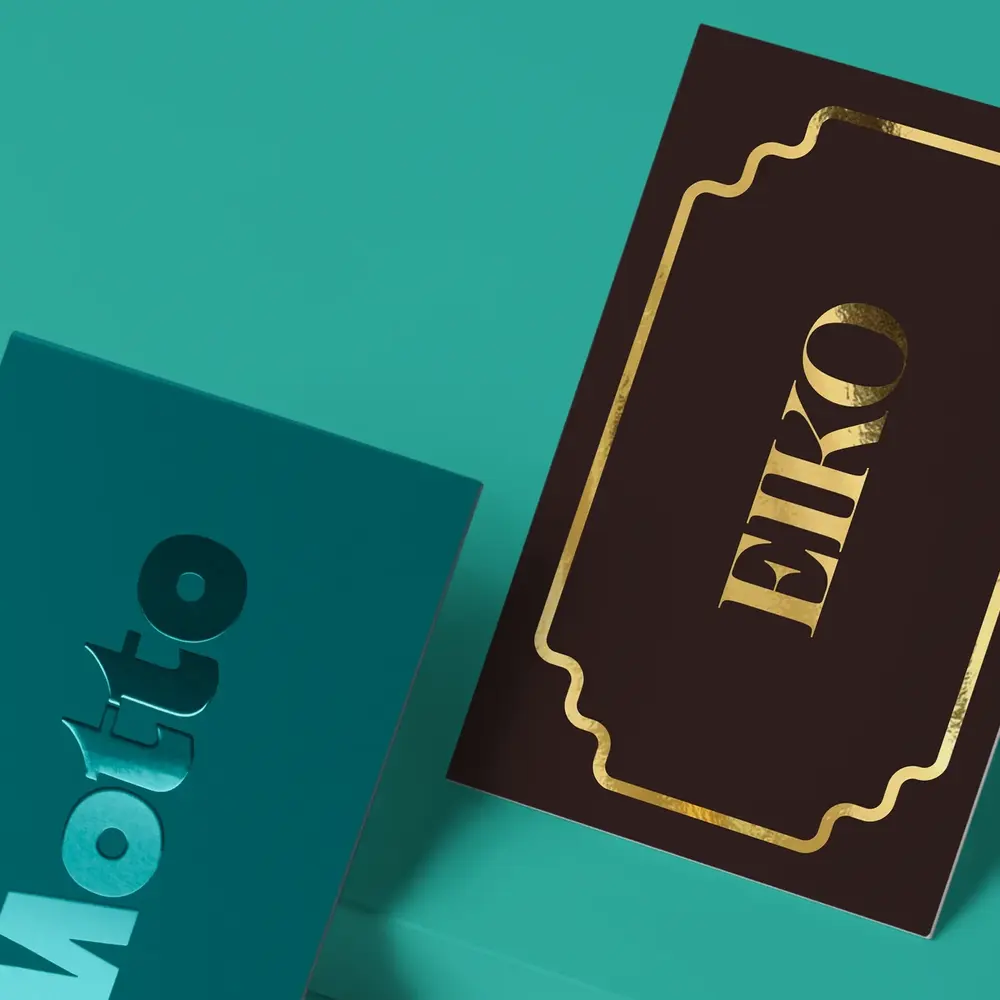 Spot UV and Foiled Business Card Examples